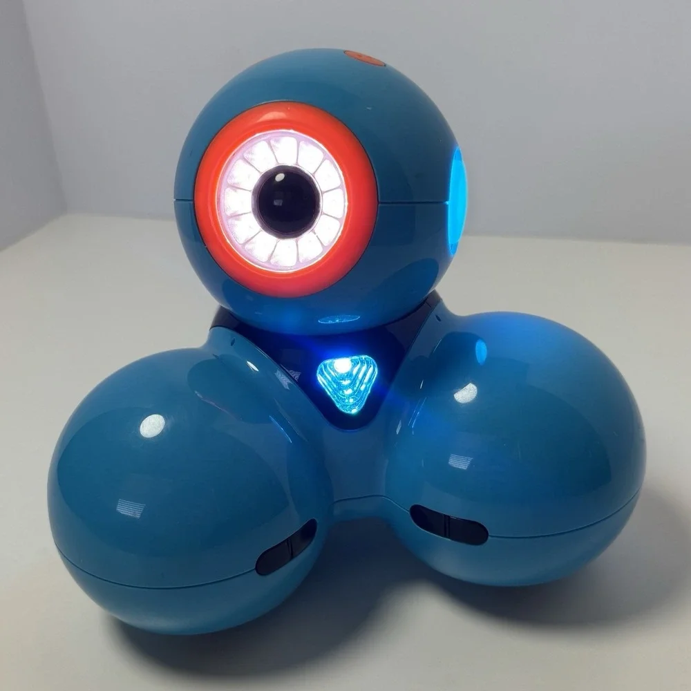 Wonder Workshop Dash Robot DAO1 Kids Coding Programing Educational Toy Bots STEM